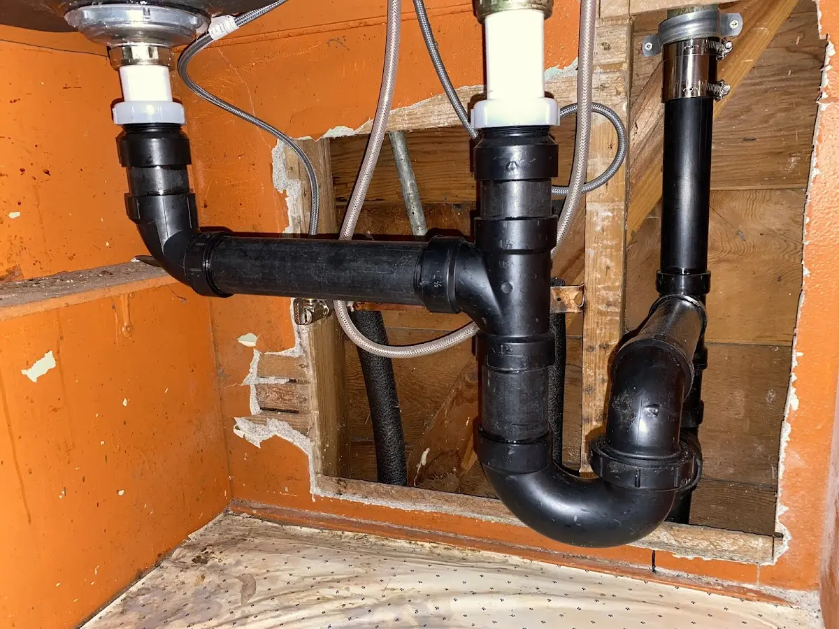 Professional Pipe Bursting equipment and tools on the job in Southaven